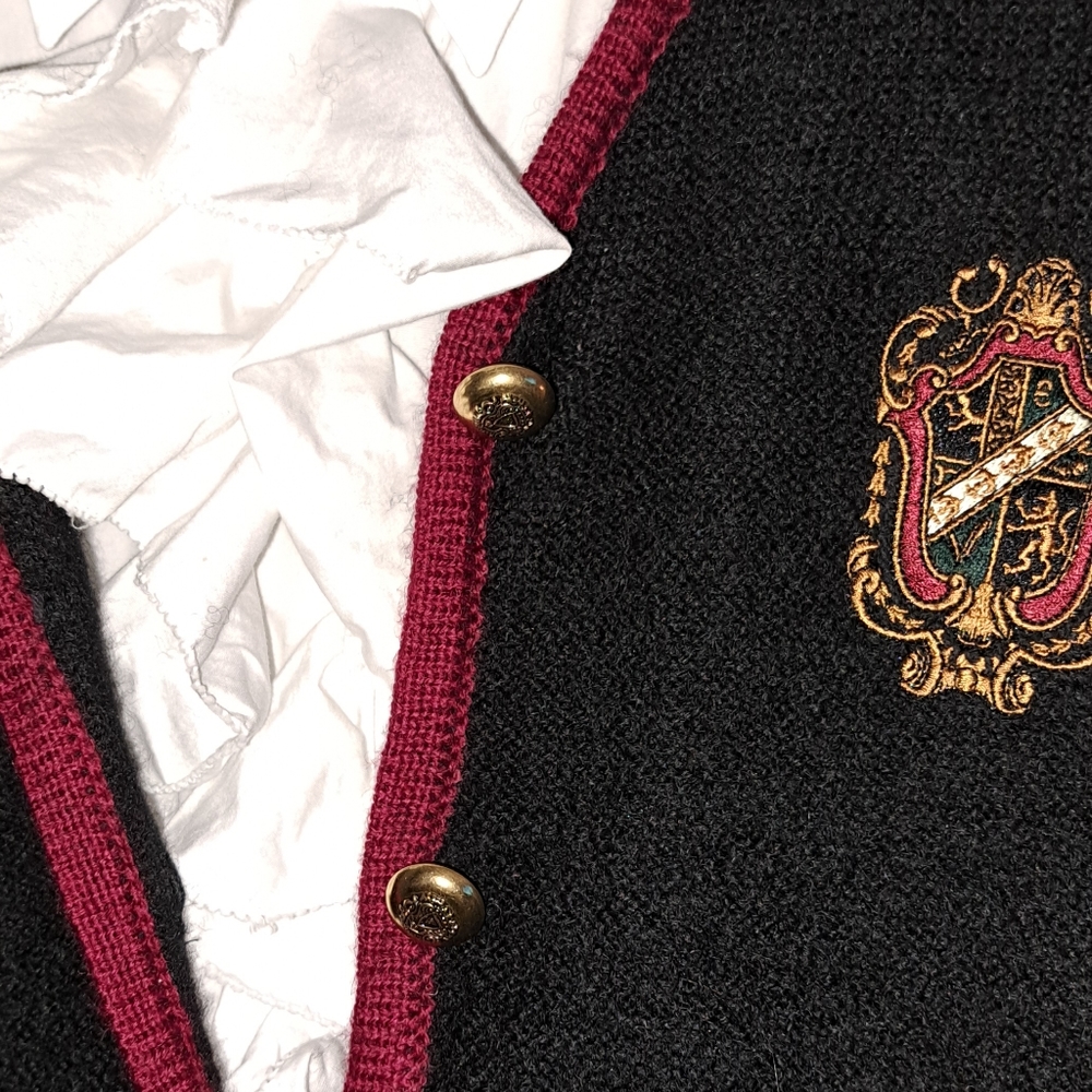 Pendleton Virgin Wool Vtg Gld Button Cardigan. - image 4